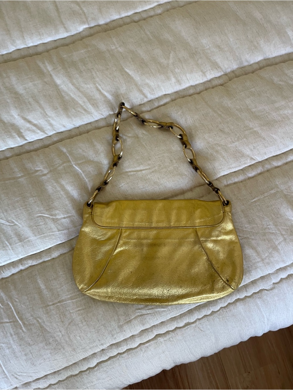 Yves Saint Laurent Gold Floral Leather Shoulder Bag - Picture 2 of 4